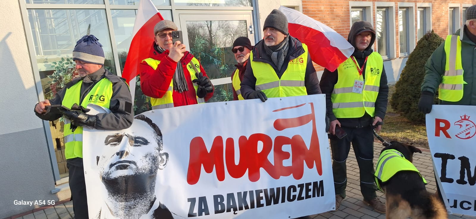 Read more about the article W Słubicach rozpoczął się proces Roberta Bąkiewicza